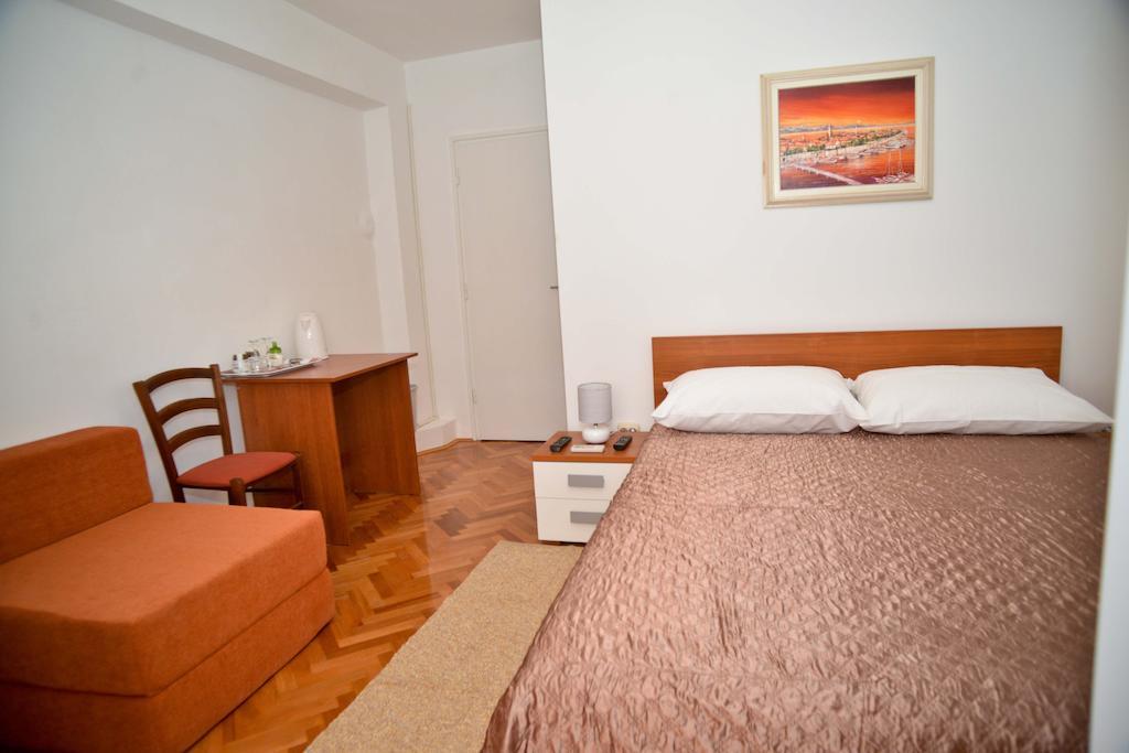 El Mirador Rooms With Balcony Zadar Extérieur photo